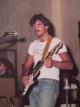 Sempre nell'anno 1977, ecco Arturo ai veri concerti dal vivo, con la sua fedelissima Fender stratocaster nel gruppo musicale