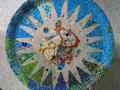 Barcelona - Park G�ell - Decorazione di Gaud� nella Sala Hip�stila