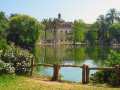 Barcelona - Il laghetto e il Parlamento nel Parco della Ciutadella